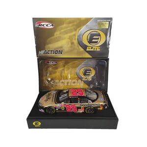 NASCAR 2003 Kevin Harvick 1:24 RCCA Elite #29 Sugar Ray Monte Carlo 695/1008